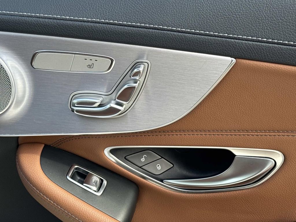 Used 2021 Mercedes-Benz C 300 Coupe image 15