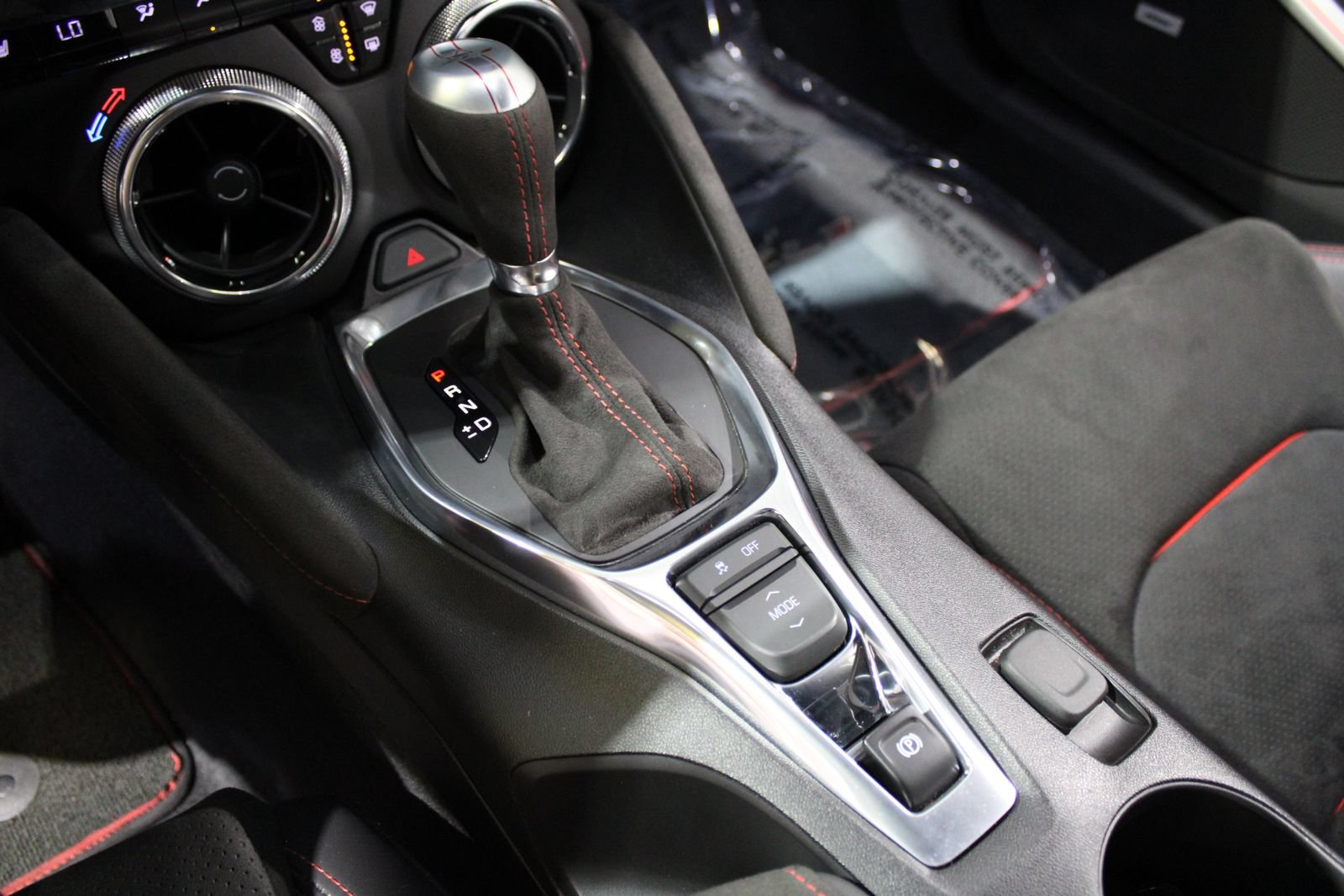 Used 2019 Chevrolet Camaro ZL1 RWD image 30