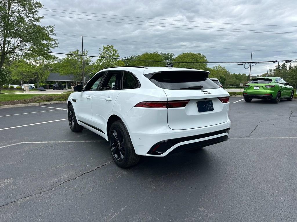New 2025 Jaguar F-PACE R-Dynamic S image 7