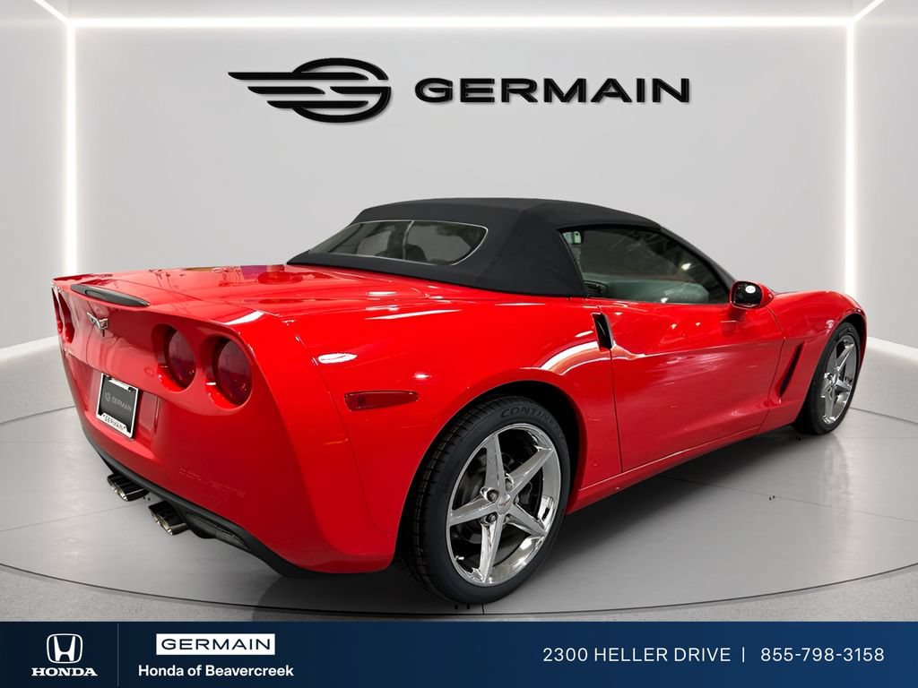Used 2011 Chevrolet Corvette Convertible w/ 1LT RWD image 8