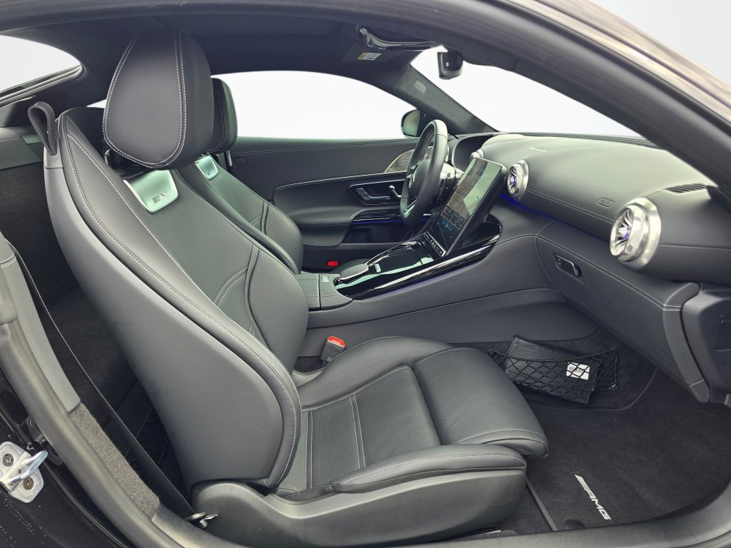 Used 2025 Mercedes-Benz AMG GT 63 image 19