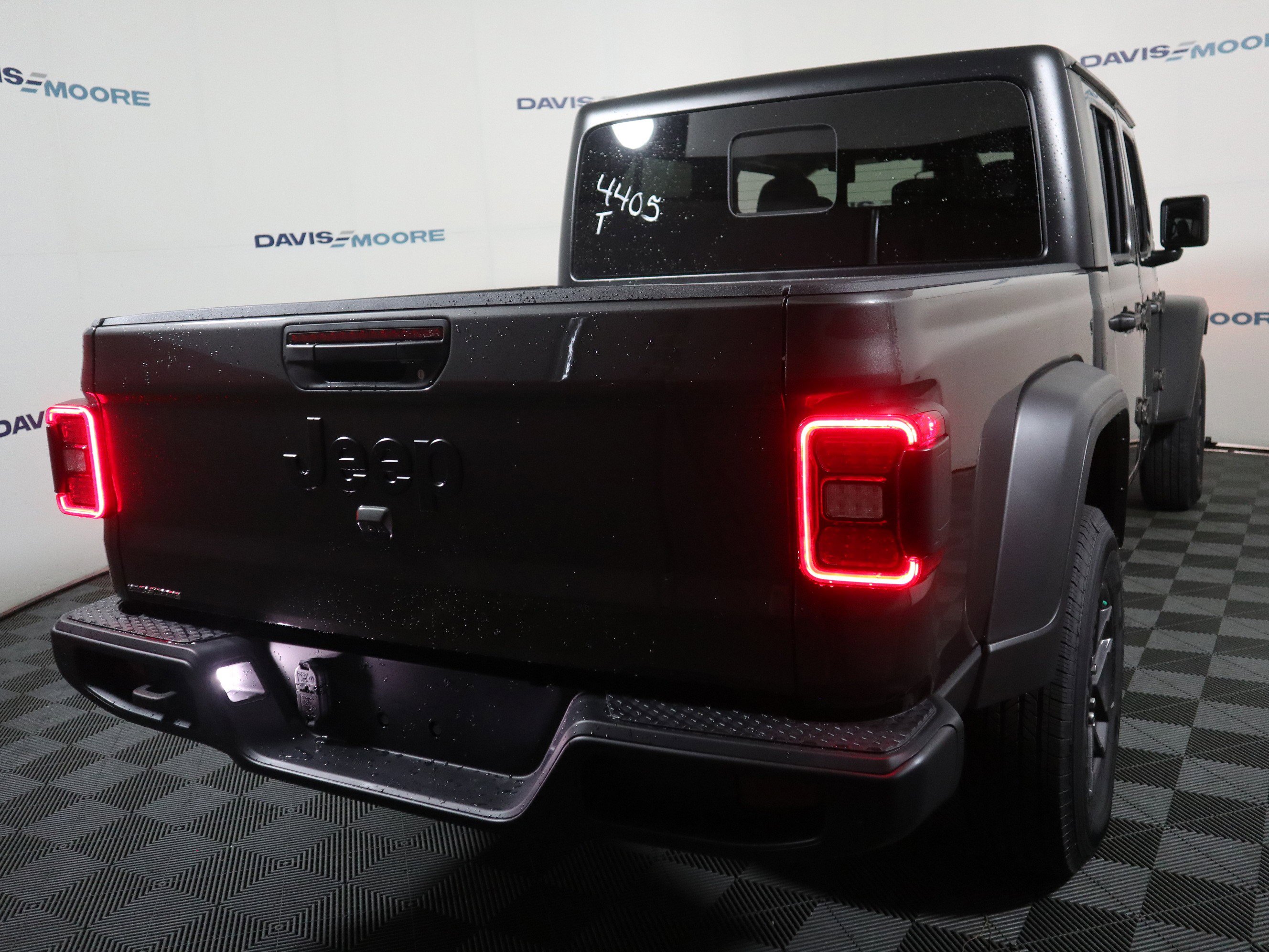 New 2026 Jeep Gladiator Sport AWD/4WD image 6