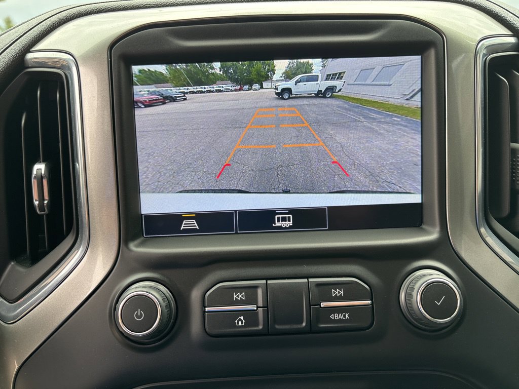Used 2021 Chevrolet Silverado 1500 LT Trail Boss w/ Convenience Package II AWD/4WD image 26