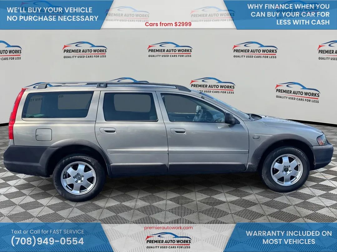 Used 2003 Volvo XC70 2.5T Wagon 4D image 8