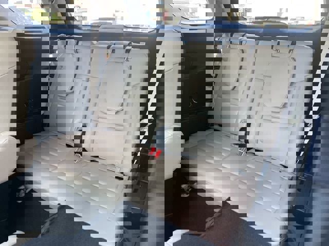 Certified 2023 Ford Explorer Limited w/ Limited Technology Package AWD/4WD image 18