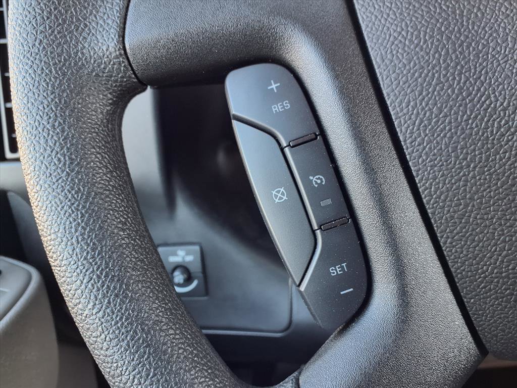 Used 2025 Chevrolet Express 3500 LT w/ LT Preferred Equipment Group RWD image 11