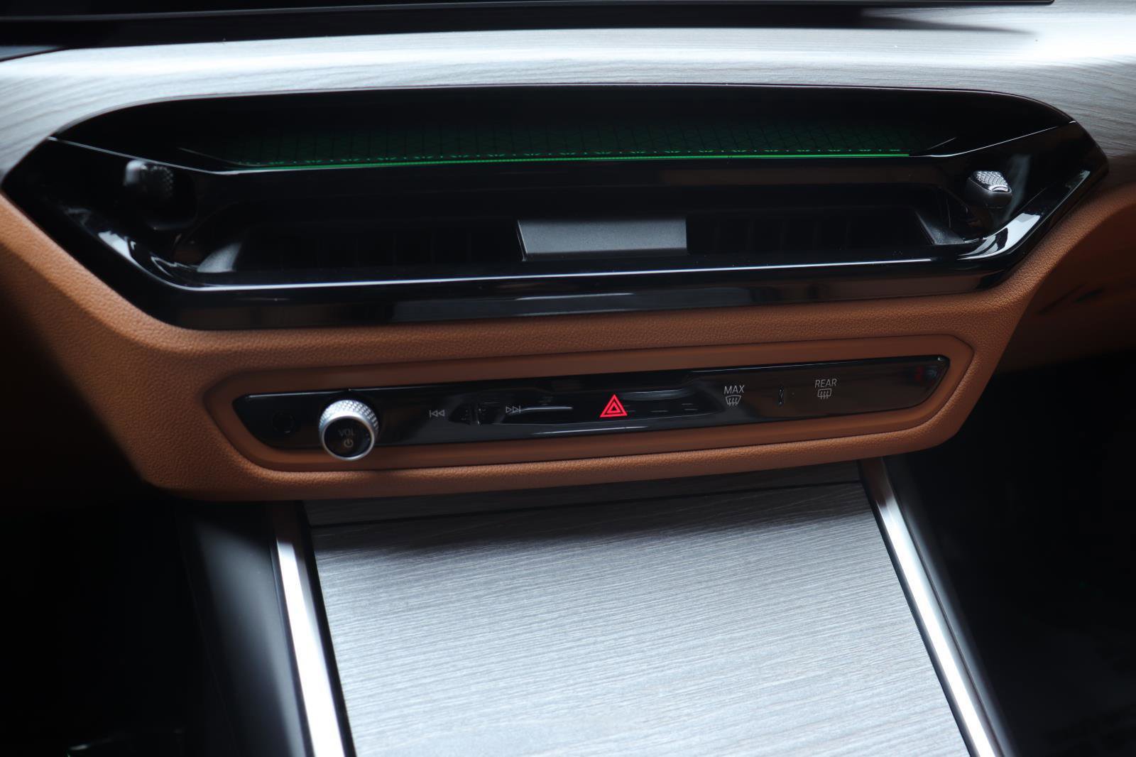 Certified 2025 BMW 430i w/ Premium Package image 42