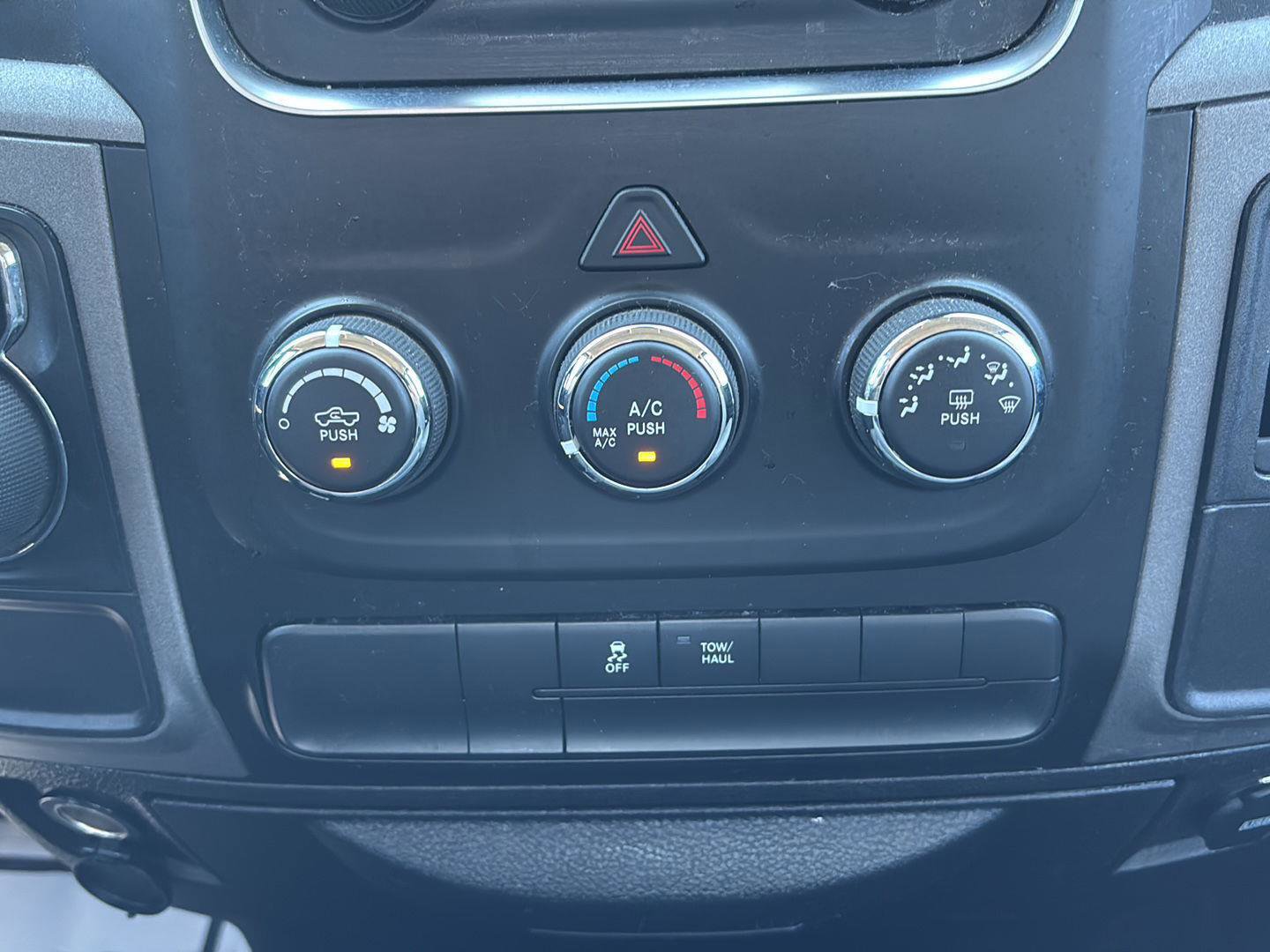 Used 2019 RAM 1500 Tradesman w/ Chrome Plus Package image 27