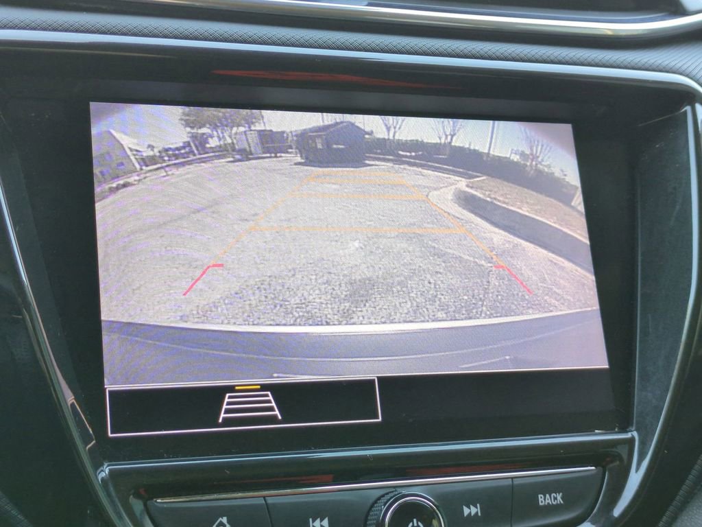 Used 2021 Chevrolet TrailBlazer LT w/ Convenience Package image 21