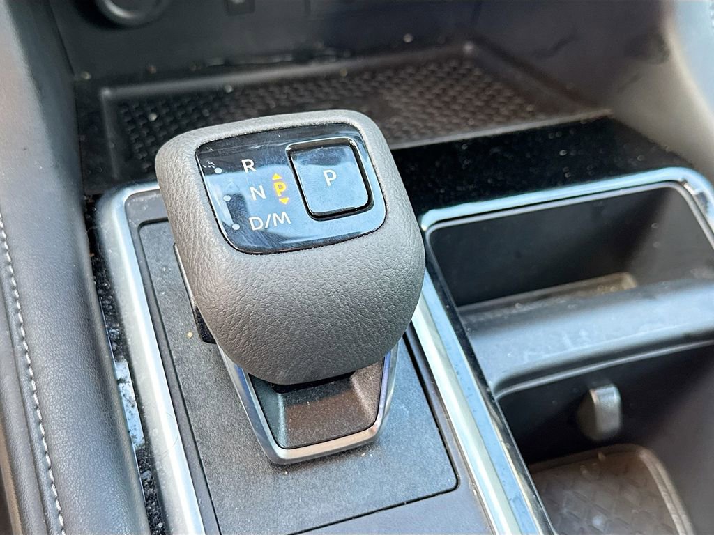 Used 2024 Nissan Pathfinder SL image 17