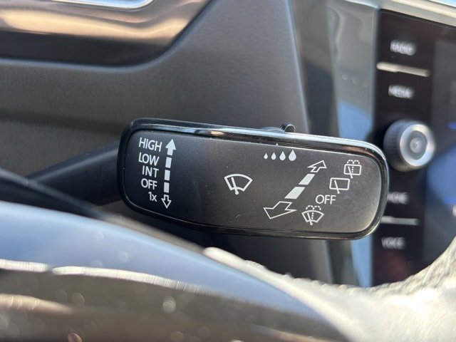 Used 2019 Volkswagen Tiguan SEL w/ 3rd Row Seat Package image 22