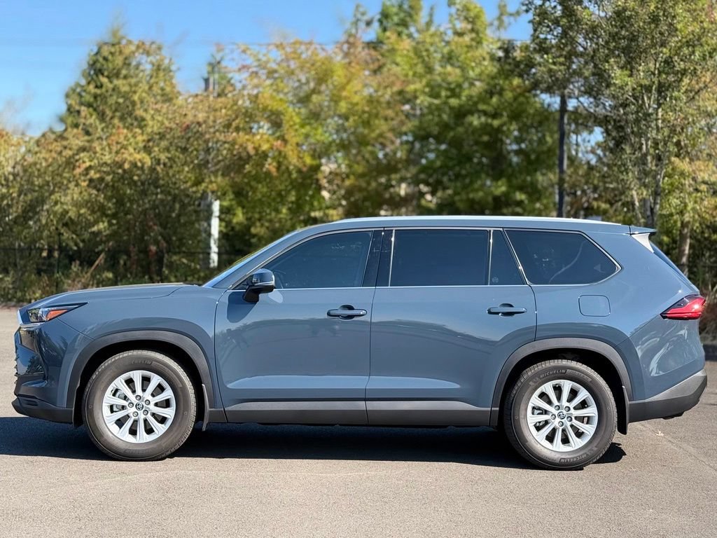 Certified 2024 Toyota Grand Highlander AWD Hybrid image 2