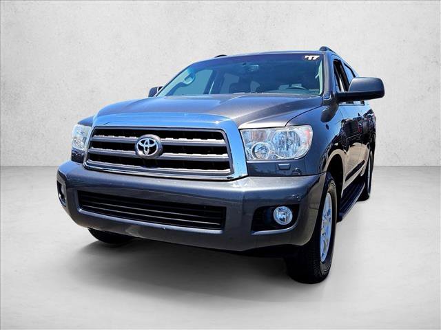 Used 2017 Toyota Sequoia SR5 w/ Premium Package RWD image 3