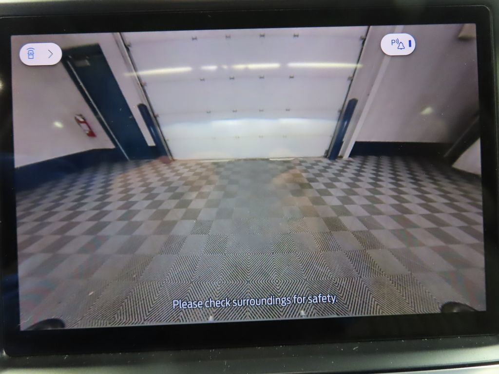 Used 2025 Ford F350 Platinum w/ Platinum Plus Package AWD/4WD image 18