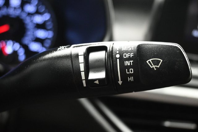 Used 2019 Kia Forte LXS FWD image 18