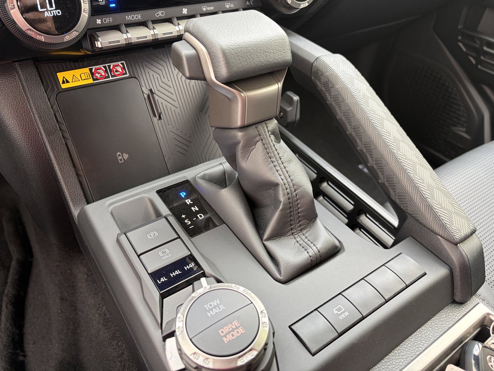 New 2026 Toyota 4Runner Limited AWD/4WD image 20