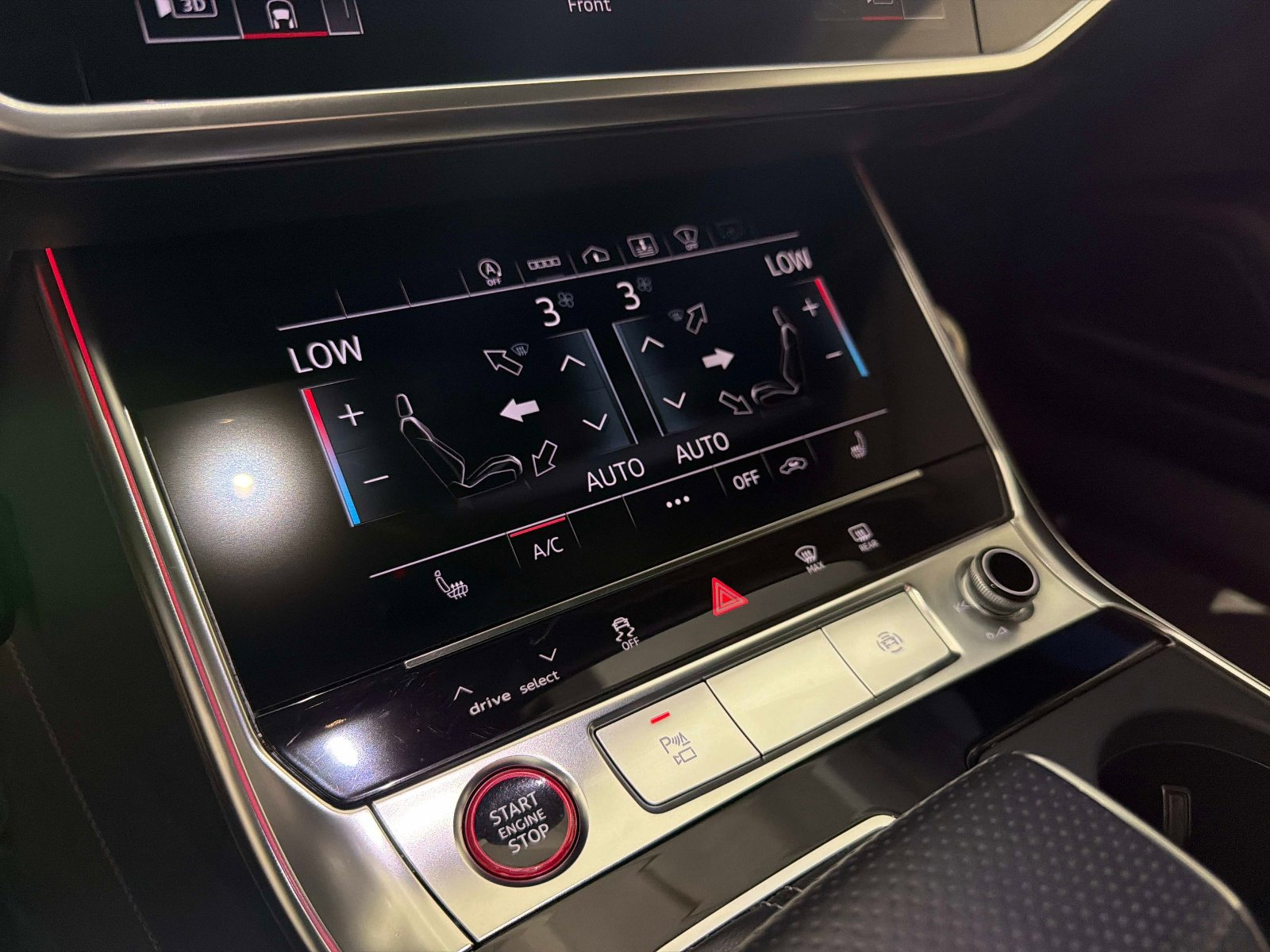 Used 2021 Audi S6 Prestige w/ Prestige Package image 43