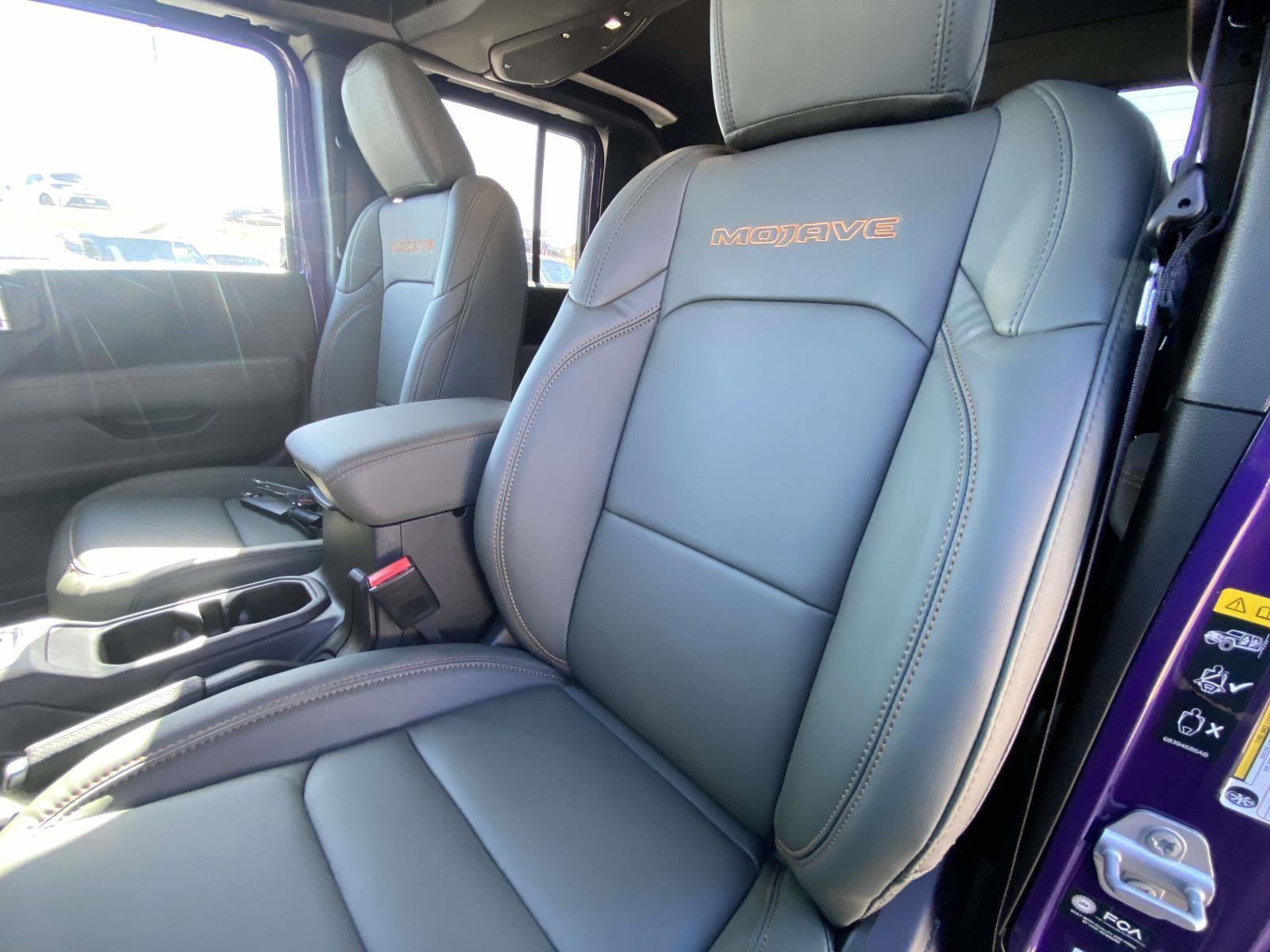 New 2026 Jeep Gladiator Mojave image 9