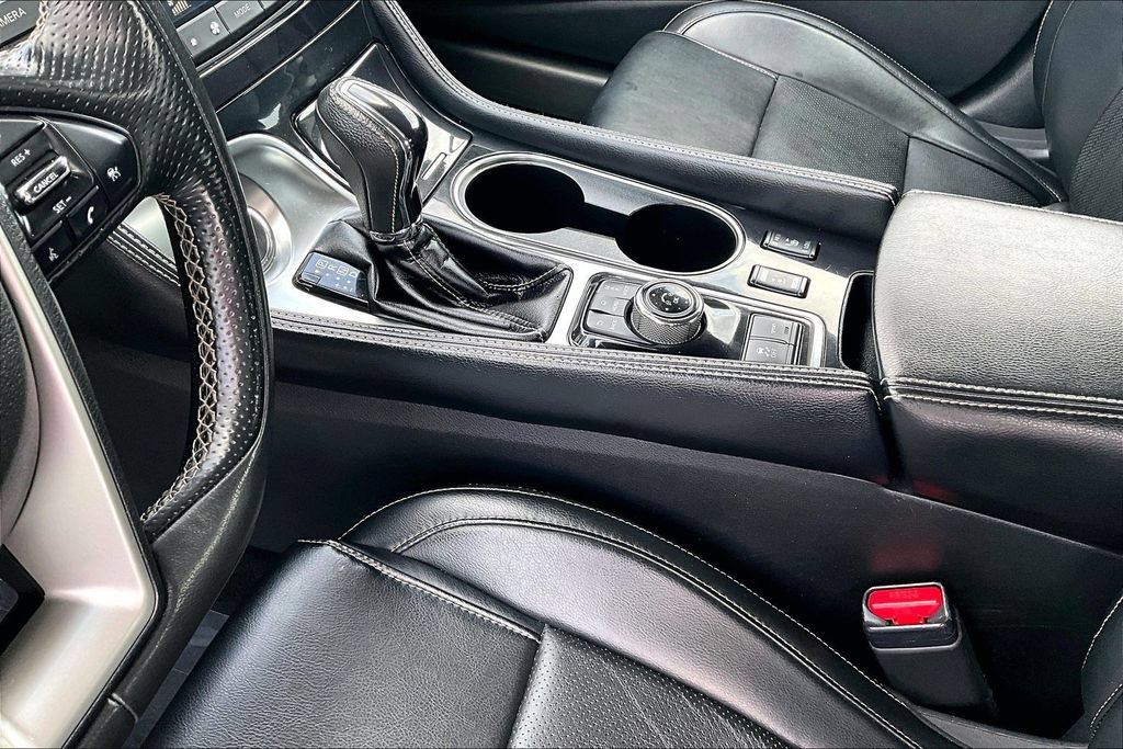 Used 2023 Nissan Maxima SL FWD image 19