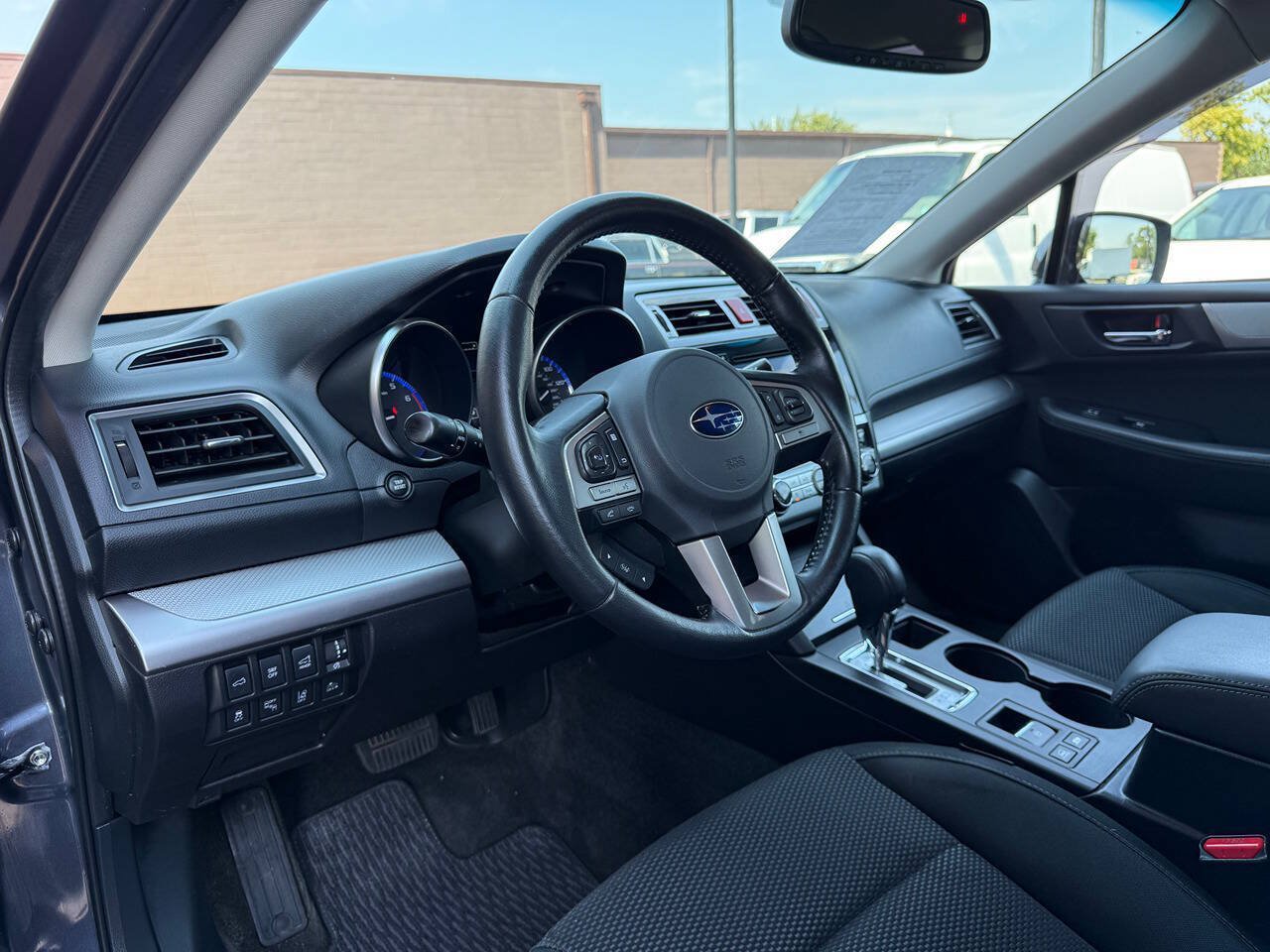 Used 2015 Subaru Outback 2.5i Premium AWD/4WD image 11
