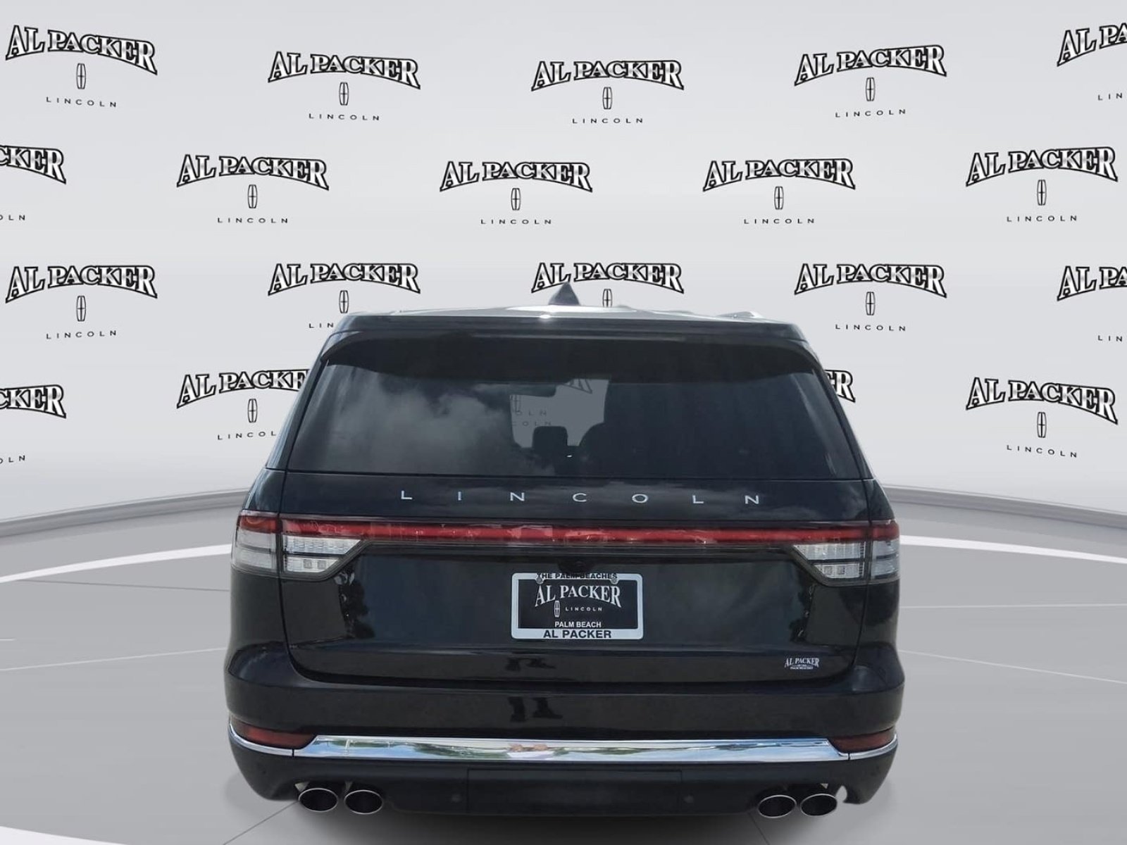 New 2026 Lincoln Aviator 2WD image 4