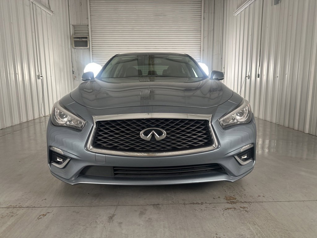 Used 2019 INFINITI Q50 Luxe image 2