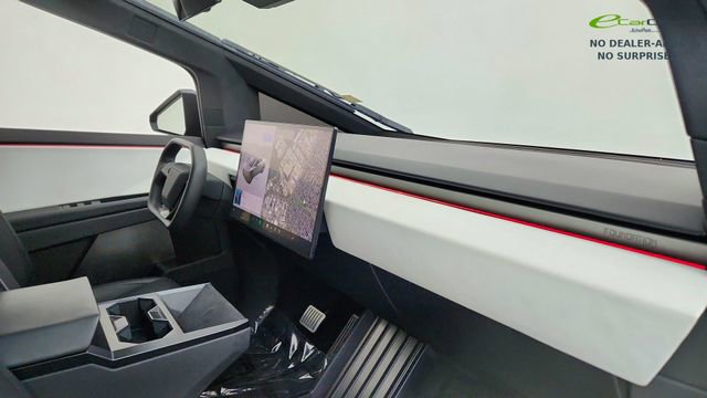 Used 2024 Tesla Cybertruck AWD Crew Cab image 18
