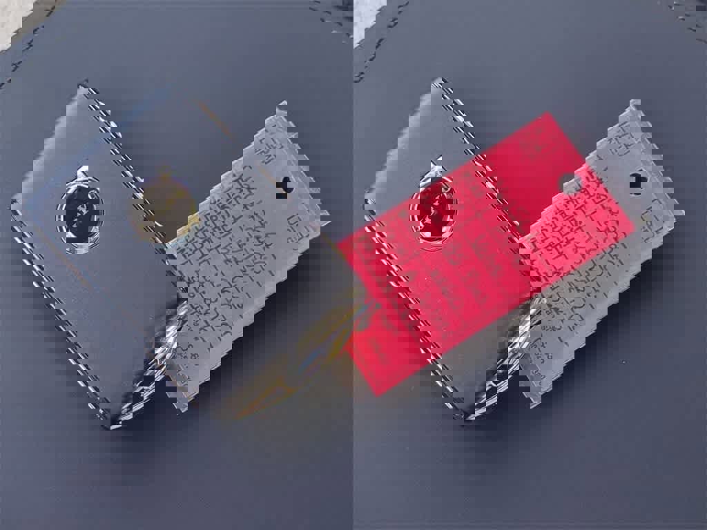 New 2026 Volvo XC60 B5 Plus w/ Protection Package Premier image 33