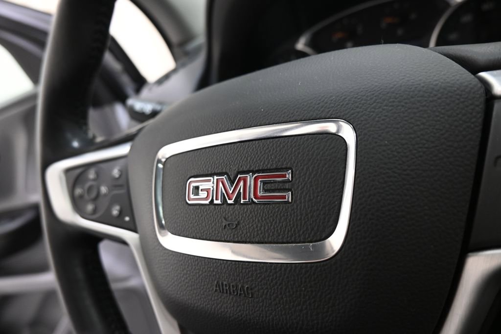 Used 2021 GMC Terrain SLT w/ LPO, Floor Liner Package image 32