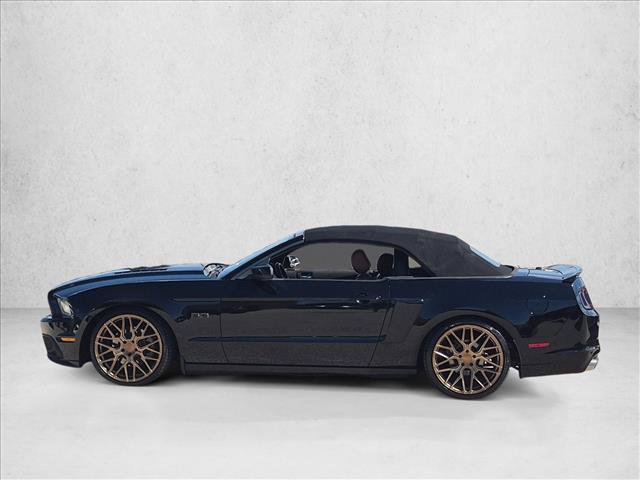 Used 2013 Ford Mustang GT Premium w/ Electronics Pkg RWD image 9