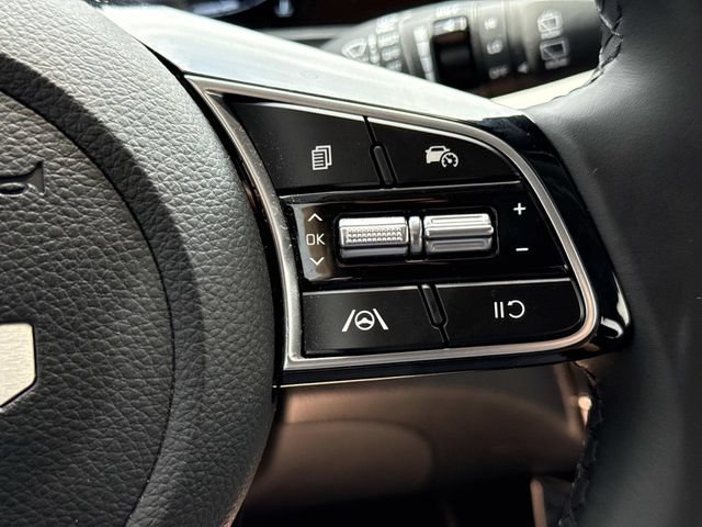 Used 2025 Kia Seltos S FWD image 24