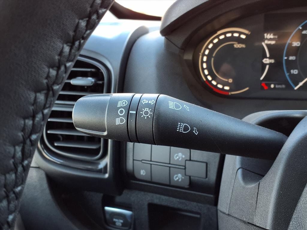 Used 2024 RAM ProMaster 3500 w/ Delivery Van Package image 17