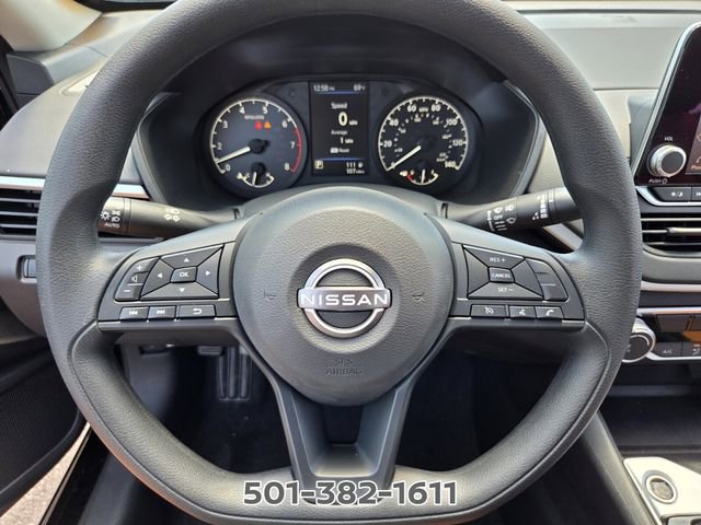 Used 2025 Nissan Altima 2.5 S FWD image 24