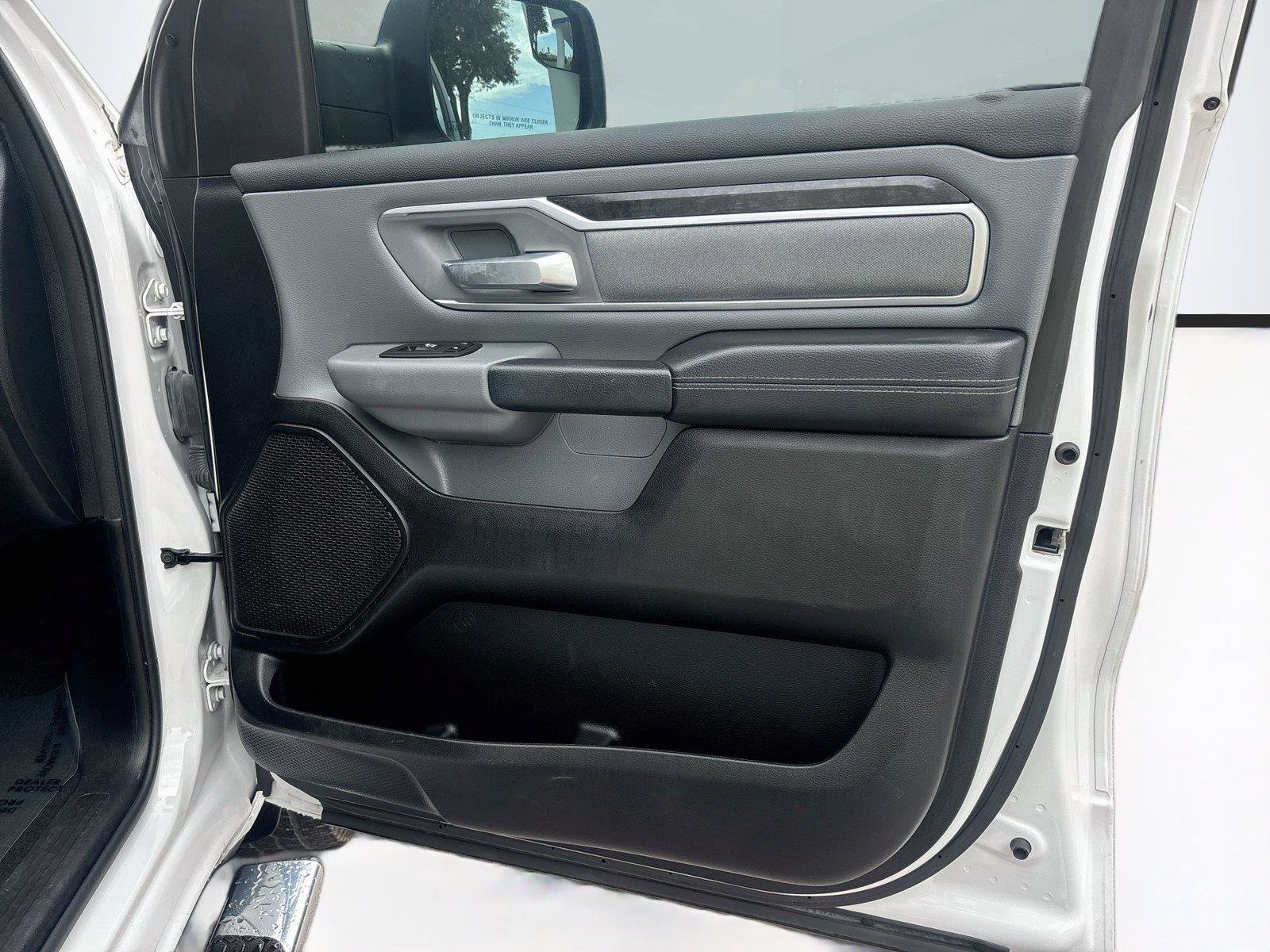 Used 2023 RAM 1500 Big Horn RWD image 28