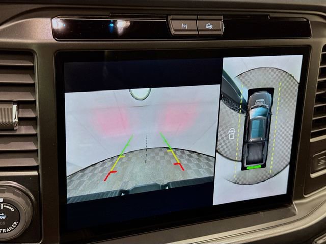 Used 2025 Ford F150 Raptor image 14