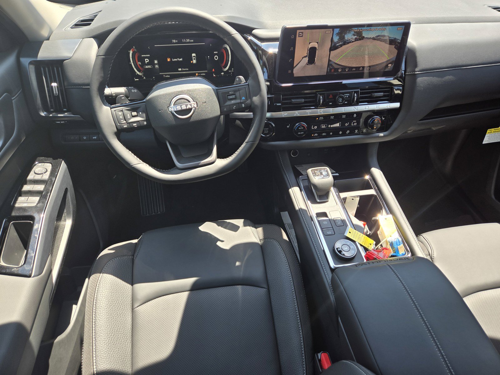 New 2026 Nissan Pathfinder SL AWD/4WD image 10
