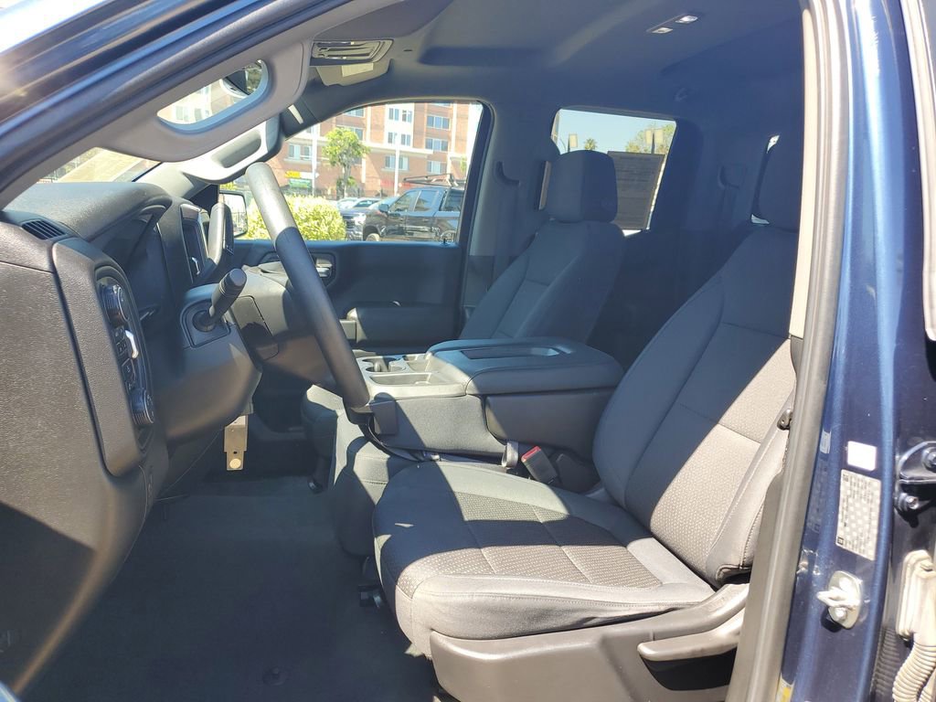 Used 2019 Chevrolet Silverado 1500 Custom Trail Boss w/ Custom Convenience Package image 18