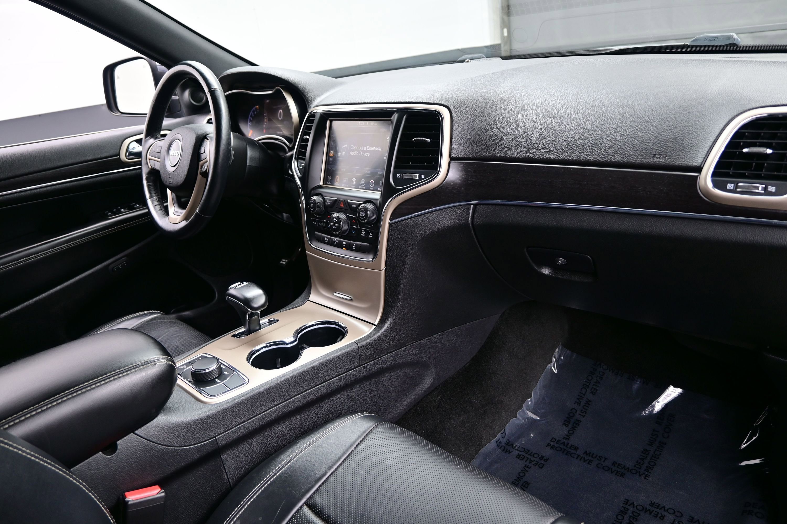Used 2014 Jeep Grand Cherokee Limited w/ Luxury Group II AWD/4WD image 14