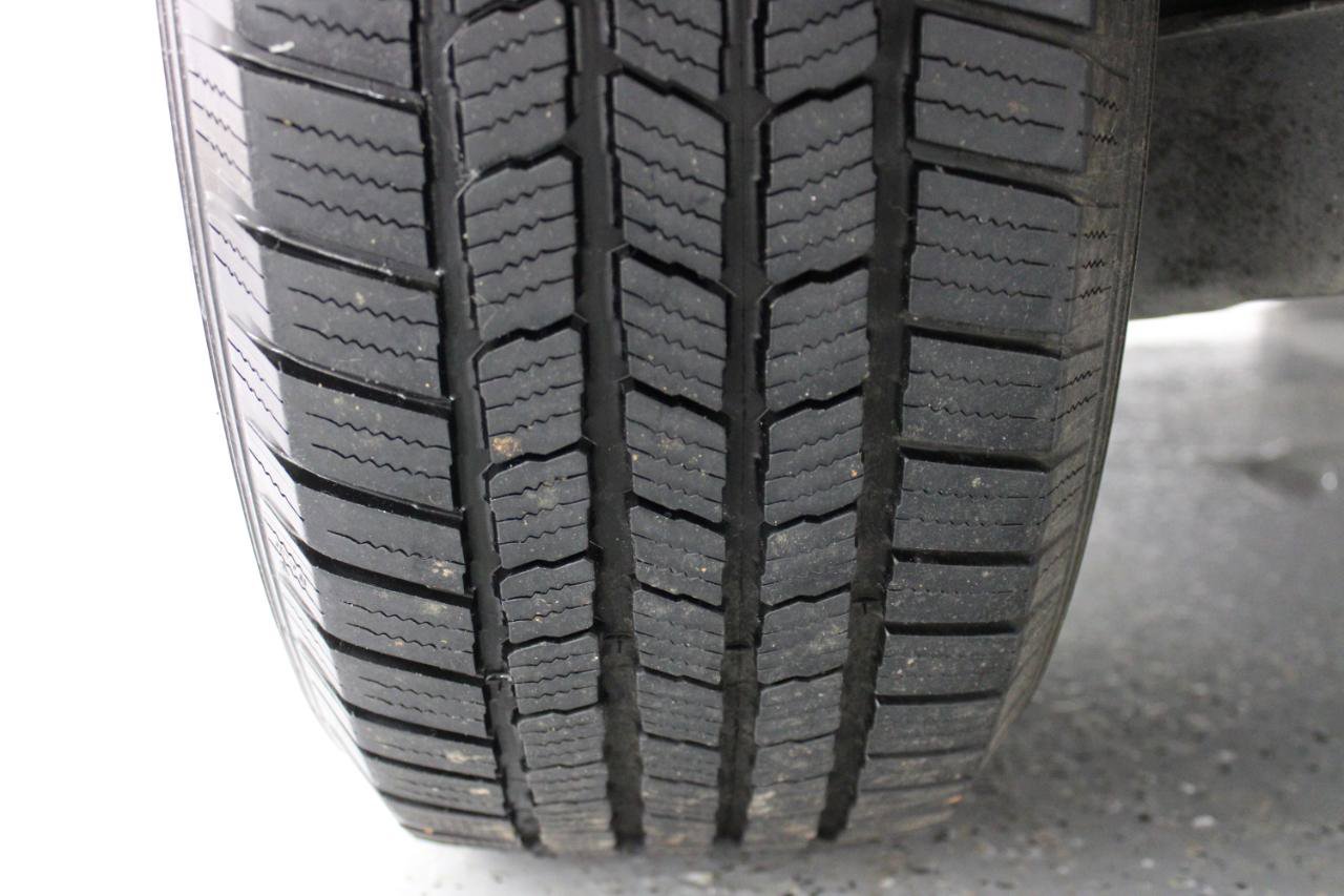 Used 2021 Toyota Highlander XLE image 90