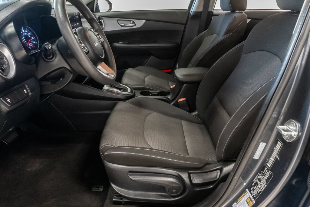 Used 2024 Kia Forte LXS FWD image 10