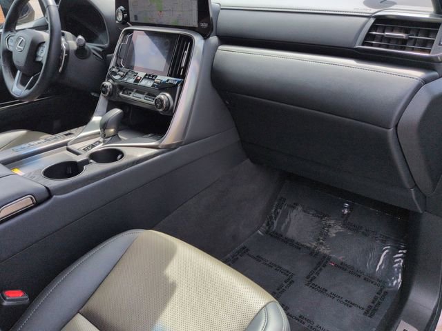 Used 2025 Lexus LX 700h Overtrail AWD/4WD image 31