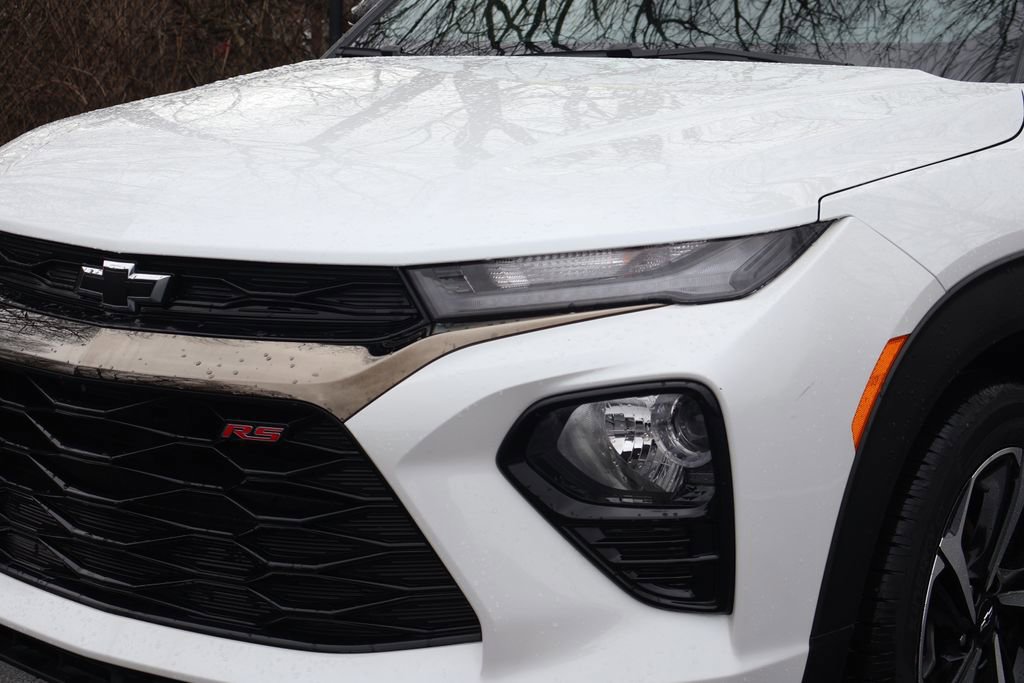 Certified 2023 Chevrolet TrailBlazer RS w/ Sun and Liftgate Package image 4