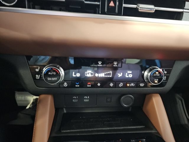 New 2026 Mitsubishi Outlander SEL AWD/4WD image 16