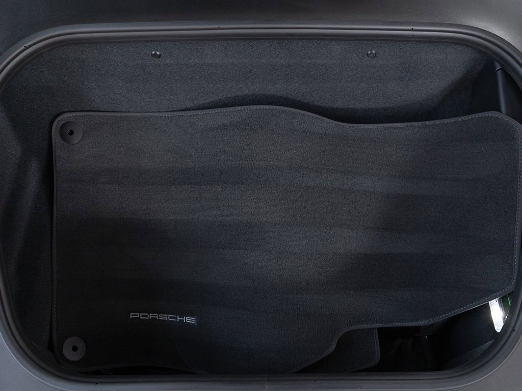 Used 2022 Porsche 911 GT3 image 42