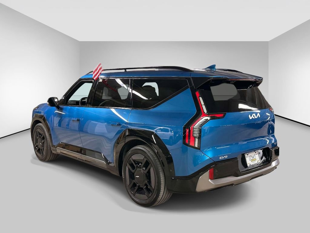 Used 2024 Kia EV9 GT-Line image 3