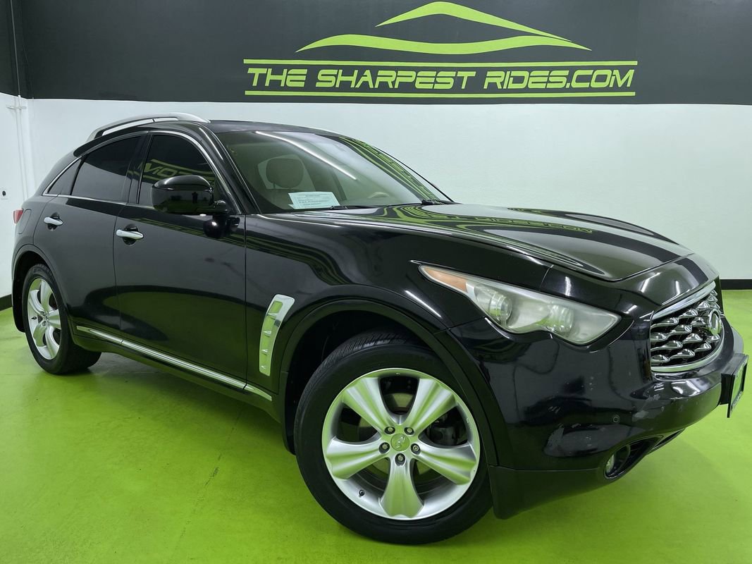 Used 2011 INFINITI FX35 AWD w/ Premium Pkg image 1