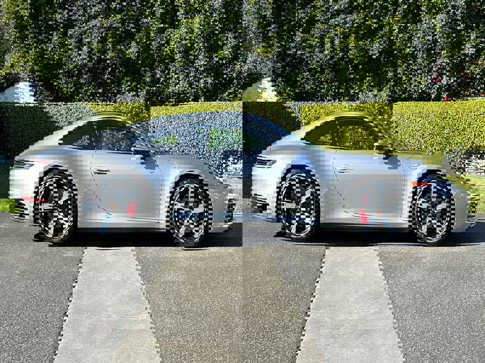 Certified 2024 Porsche 911 Carrera S image 8