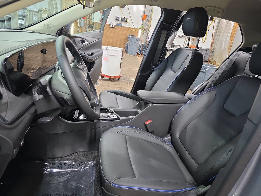 New 2026 Buick Encore GX Sport Touring w/ Comfort Package AWD/4WD image 14