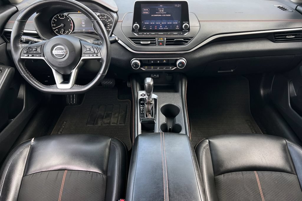 Used 2022 Nissan Altima 2.5 SR FWD image 16