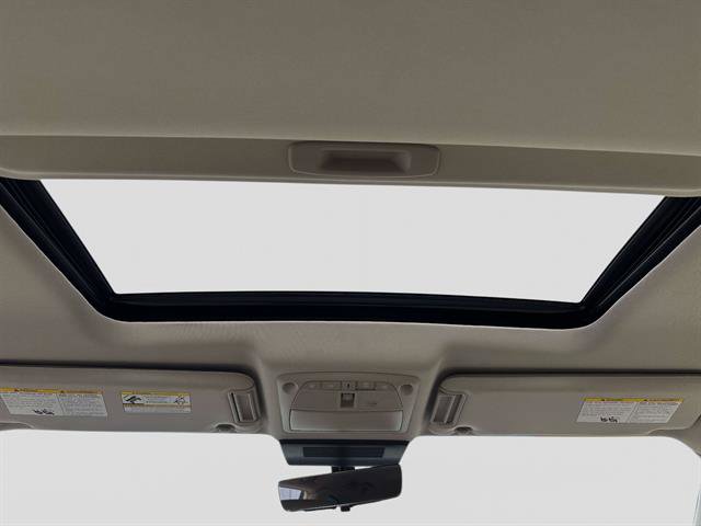 Used 2022 Nissan Armada Platinum w/ Captain's Chairs Package image 14